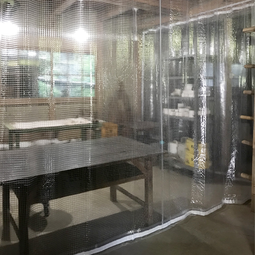 熊本県宇城市の工房用耐寒・帯電ビニールカーテンの施工・製作事例
