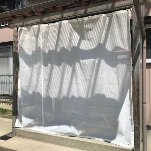 栃木県宇都宮市の防塵対策メッシュカーテン（ターポスクリーン）の施工・製作事例